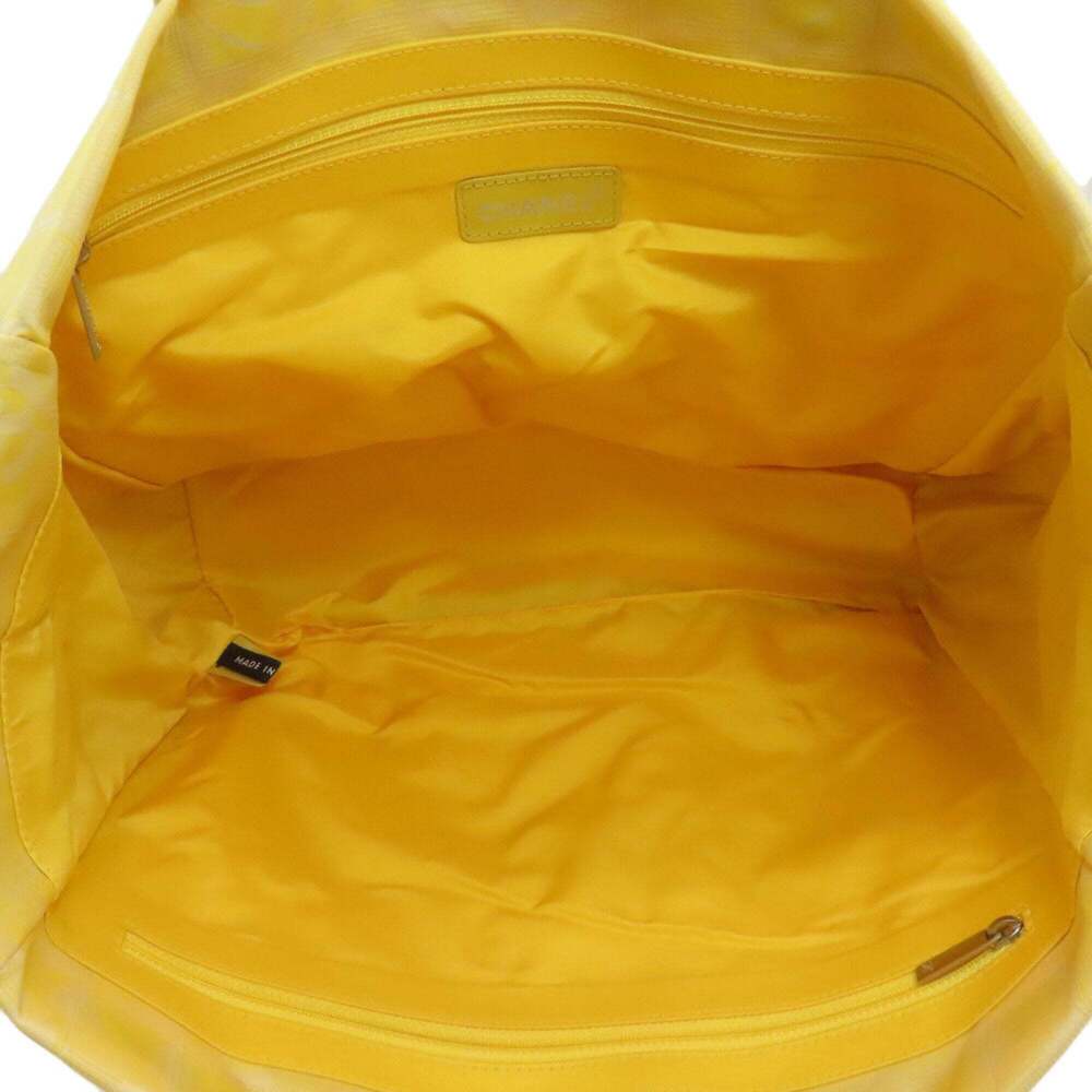 CHANEL Yellow Tote Bag - Picture 5 of 16